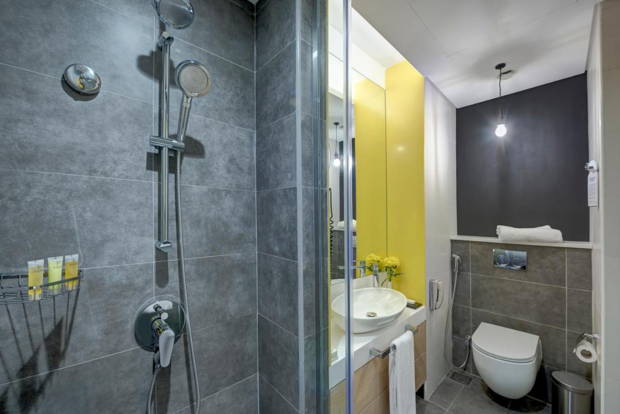 Urban Al Khoory Hotel Дубай Экстерьер фото