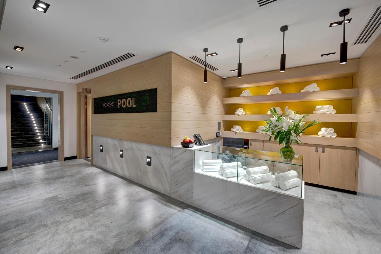 Urban Al Khoory Hotel Дубай Экстерьер фото