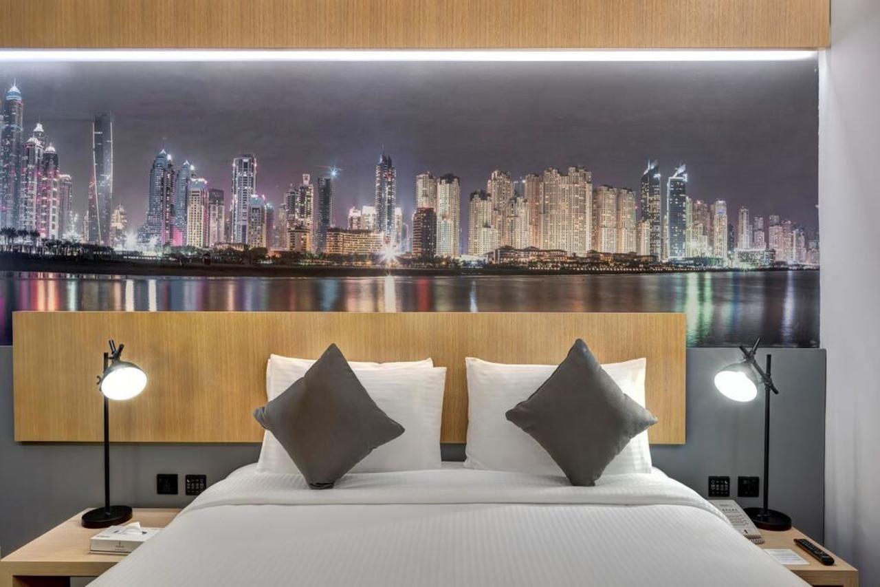 Urban Al Khoory Hotel Дубай Экстерьер фото
