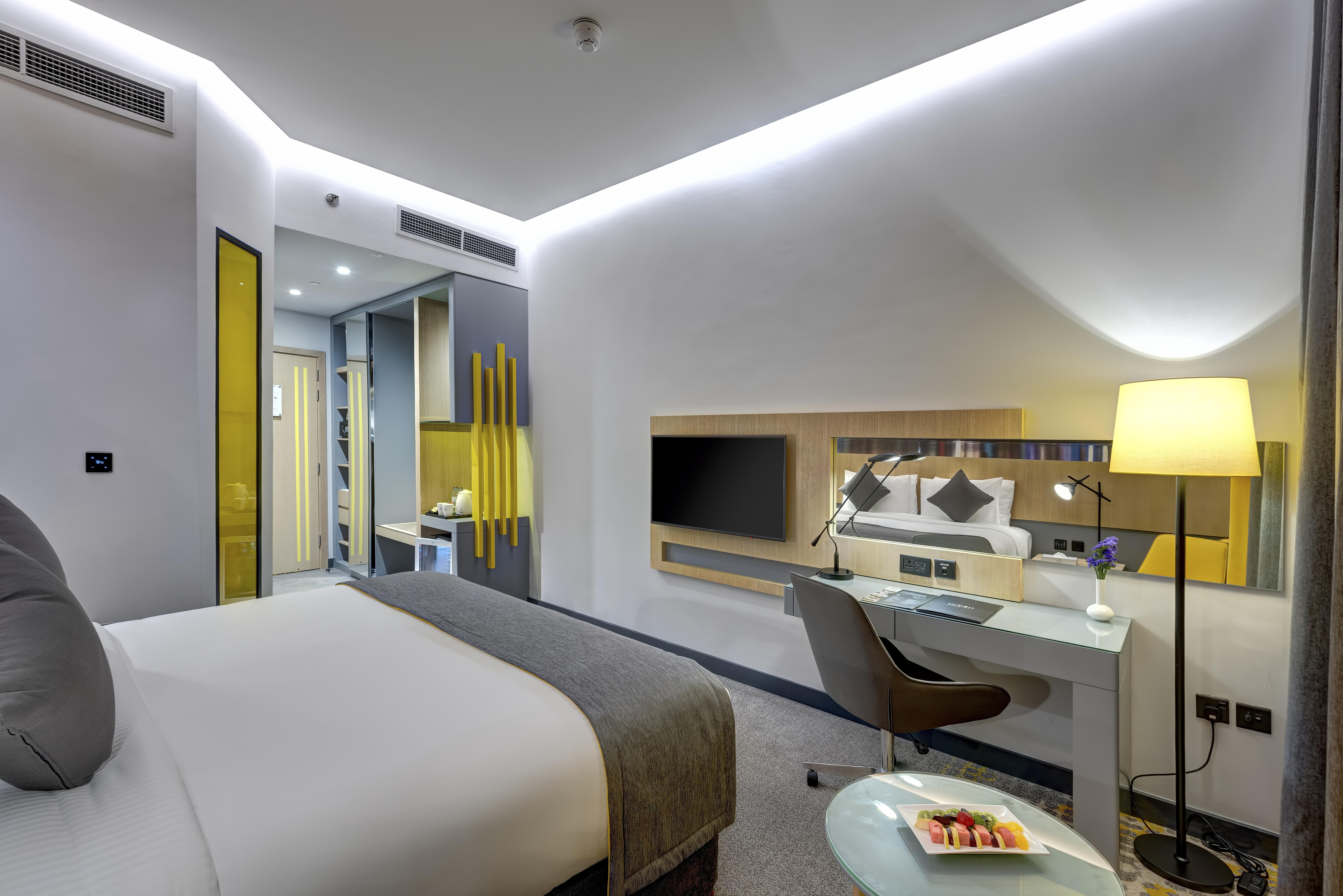 Urban Al Khoory Hotel Дубай Экстерьер фото